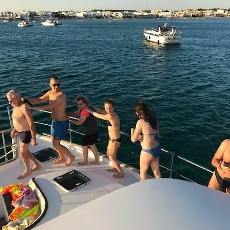 Charter Boat Salento