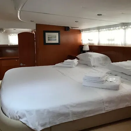 Charter Boat Salento